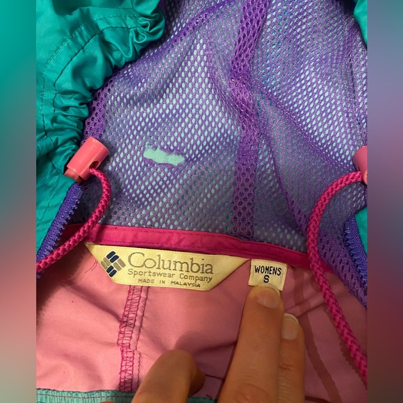 Vintage Columbia Pullover Windbreaker/Rain Coat - Picture 5 of 5